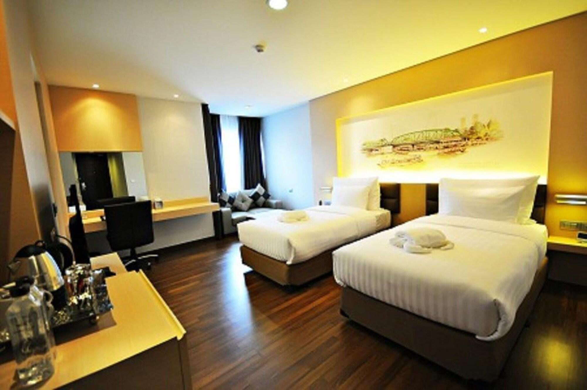 Parinda Hotel Bangkok Extérieur photo