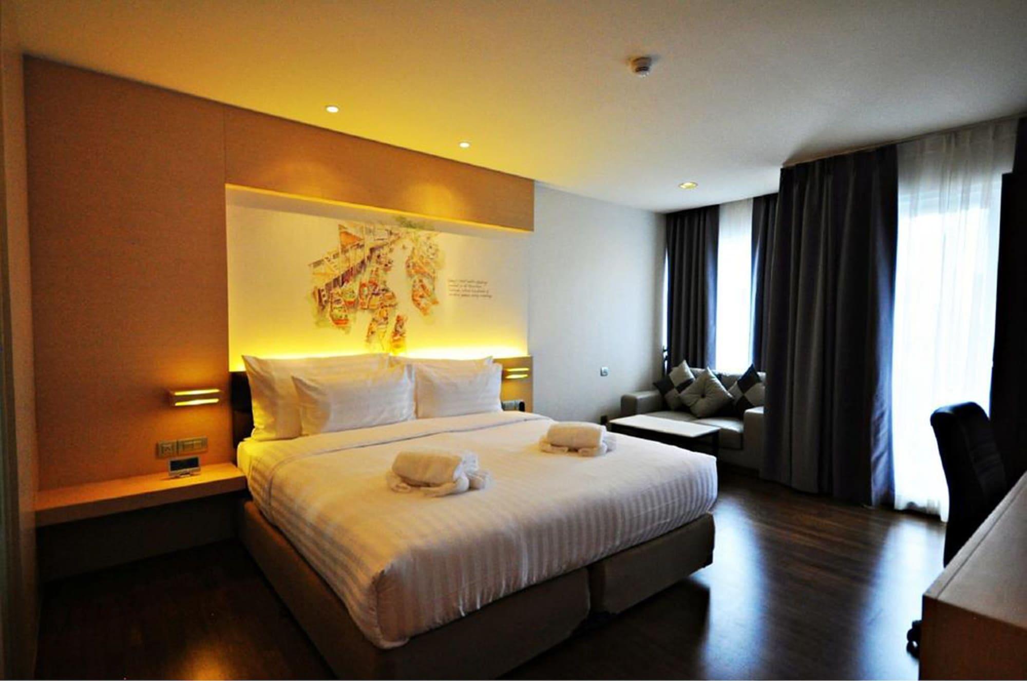 Parinda Hotel Bangkok Extérieur photo