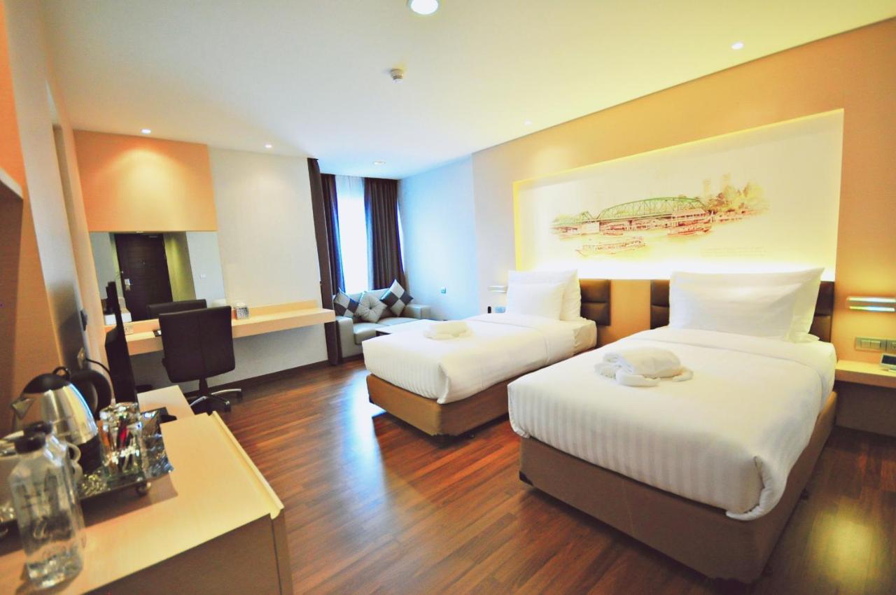 Parinda Hotel Bangkok Extérieur photo